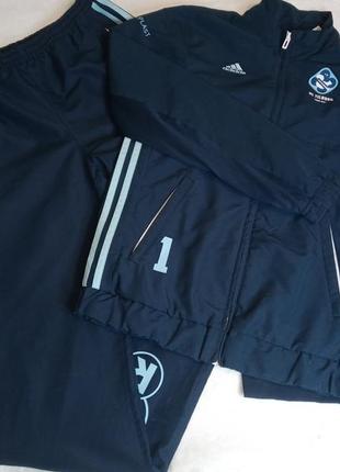 Спортивний костюм на підлітка