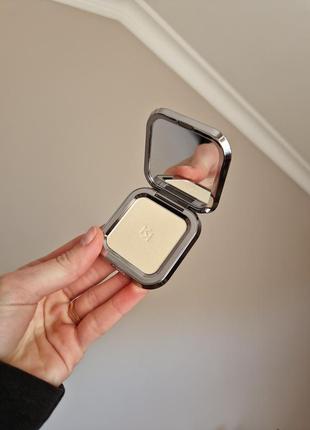 Пудровий хайлайтер kiko glow fusion powder highlighter1 фото