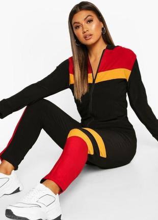 Спортивний костюм з кольоровими блоками boohoo