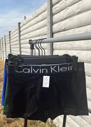 Модель calvin klein чорна резинка (в коробці 5 штук)
