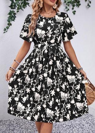 Сукні 3 кольори