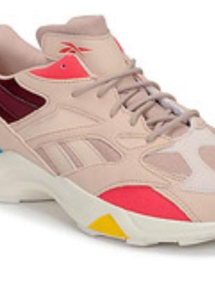 Легендарні кросівки reebok