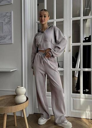 Костюм спортивный женский в разных цветах