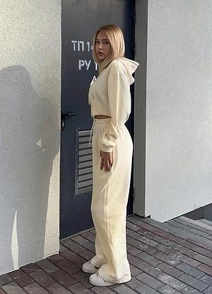 Костюм спортивный женский в разных цветах