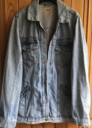 Симпатичный джинсовый удлиненный пиджак