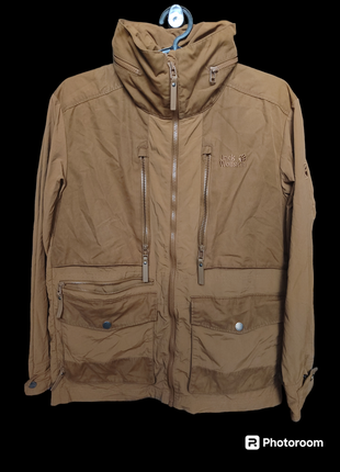 Демиссизонная куртка jack wolfskin