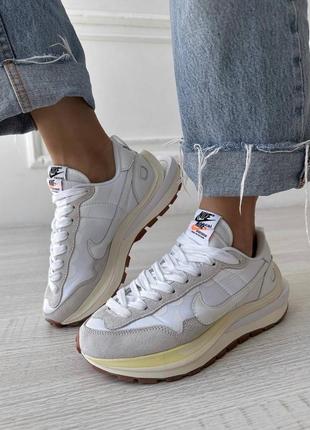 🤍 стильные женские кроссовки на платформе nike sacai vaporwaffle cream / найк сакаи демисезонные на весну, лето, осень / женккие кроссовки
