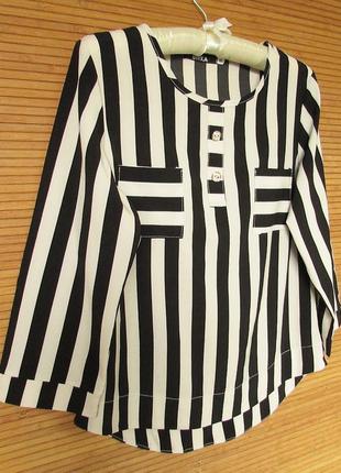Женская блуза в черно-белую полоску, размер м
