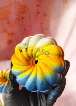 Патриотическая бомбочка для ванны