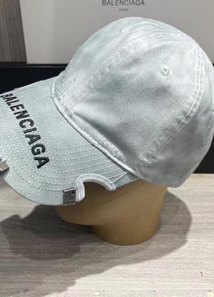 Бейсболка кепка  в стиле balensiaga7 фото