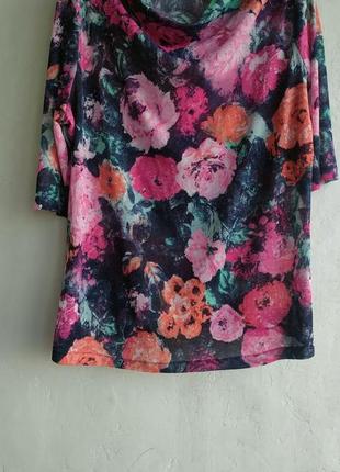 Легка літня футболка, блузка з вирізом гойдалкою,  принт акварельні квіти gina benotti, хл