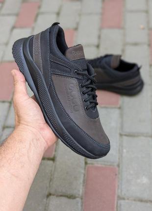 Кожаные кроссовки ecco