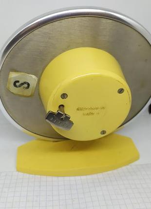 Настольные часы молния. на ходу, обслужены. ссср