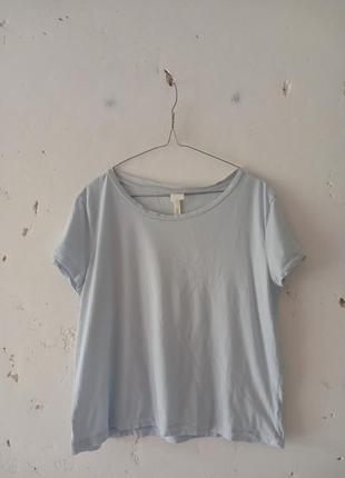 Базова футболка