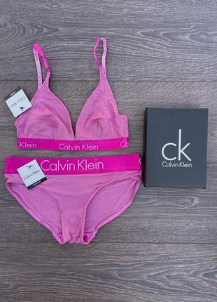 Комплект жіночої білизни calvin klein топ+сліпи