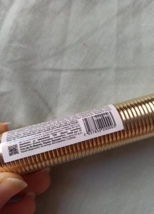 Черная тушь с подвижной щеткой