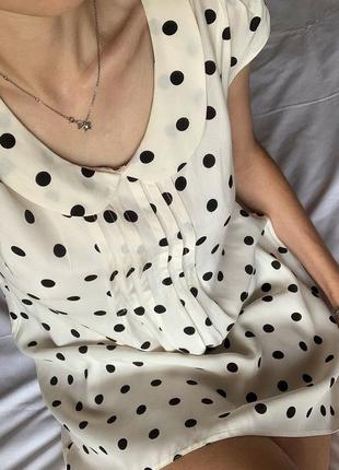Молочное платье в горошек dorothy perkins