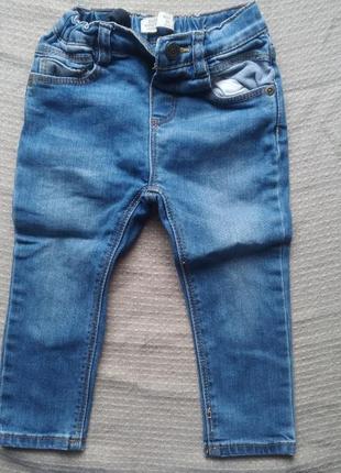 Моднячі джинси від зара ,розмір 9-12 м ,стан ідеальний