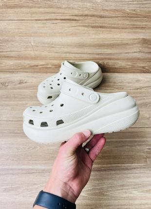 Босоножки сабо crocs