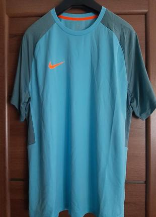 Футболка спортивная nike dri-fit