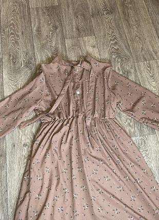 Платье б/у