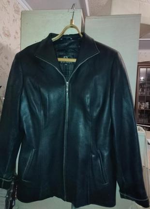 Женская кожаная 100% куртка пиджак утепленная