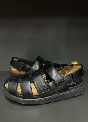 Сандали clarks