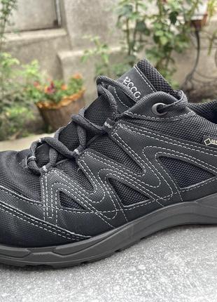 Кроссовки ecco gore-tex 40 р