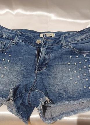 Шорты с жемчужинами
