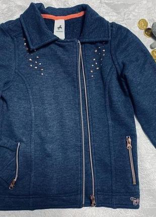 Кофта (пиджак) для девочки на 8-9 лет