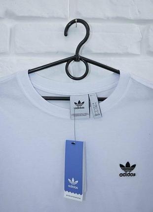 Футболка adidas