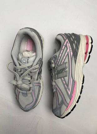 Кросівки жіночі new balance 1906r grey pink оригінал