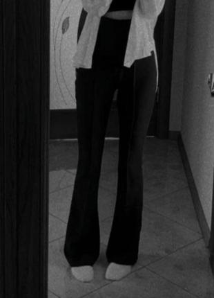 Черные классические брюки