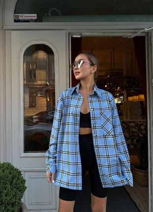 Рубашка женская в клетку.
