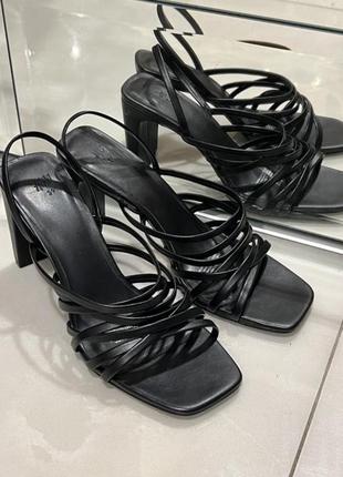 Босоножки h&m