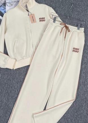 Костюм в стиле miu miu
