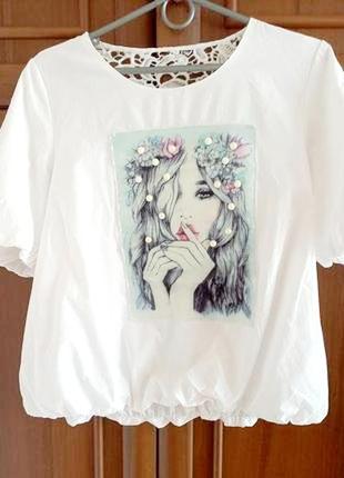 Хлопковая блуза с кружевом и нашивкой