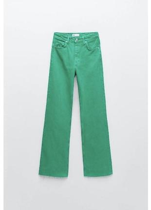 Зелені джинси необроблений низ