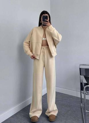 Костюм спортивний