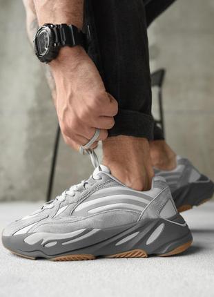 Кросівки boost color grey