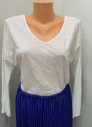 Кофта з ажурною вставкою на спині/ кофта блузка