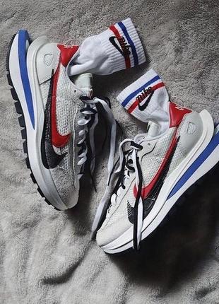 Кроссовки nike sacai vaporwaffle sport fuchsia game royal