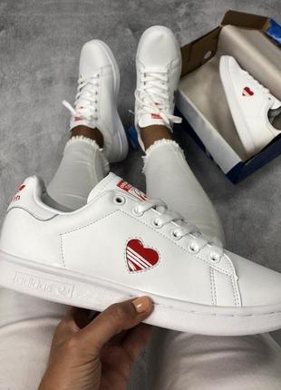 Кроссовки adidas gazelle, adidas hamburg, adidas terrex, adidas iniki, adidas samba, adidas campus, adidas forum, adidas niteball