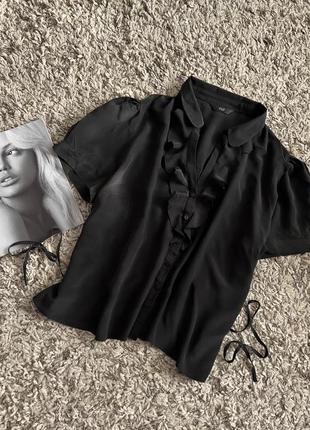 Шовкова блузка великого кольору