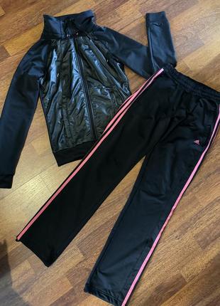 Продаю спортивний костюм adidas