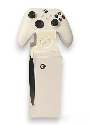 Тримач для геймпада xbox, що встановлюється на Play station 5