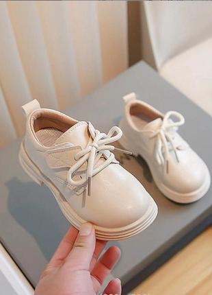 Стильні туфлі для хлопчика (13)