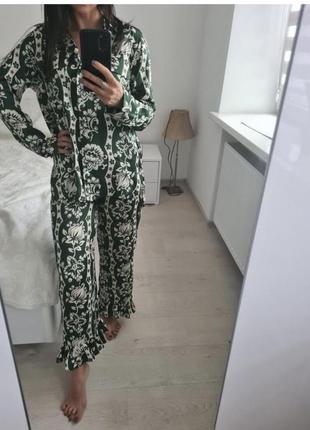 Костюм zara