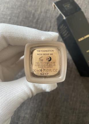Жидкий матовый тональный крем для лица dolce&gabbana perfect matte liquid foundation spf205 фото