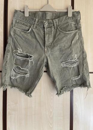 Шорти
